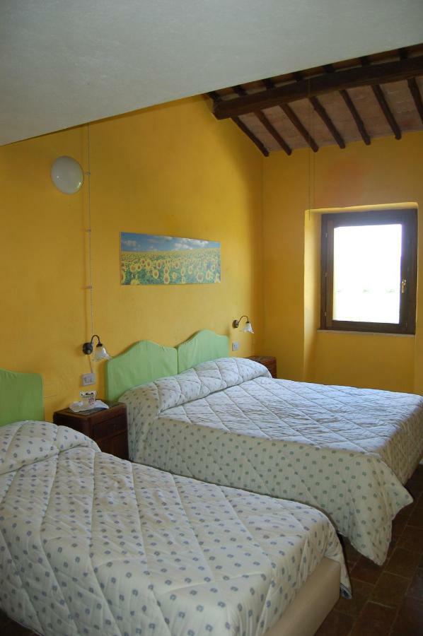 Agriturismo Castro Villa Ischia di Castro Bagian luar foto