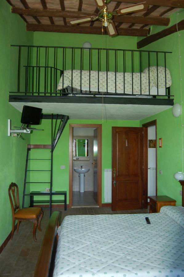 Agriturismo Castro Villa Ischia di Castro Bagian luar foto